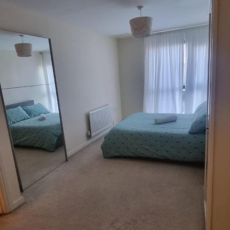 Central Spacious And Secure With A Double Bed Edgware Exteriör bild